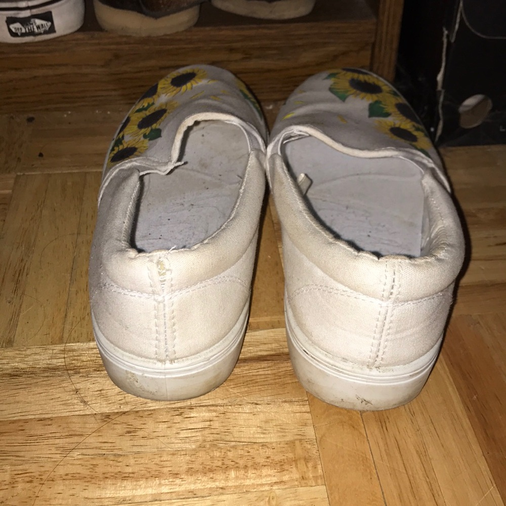 Custom vans - Picture 4 of 5